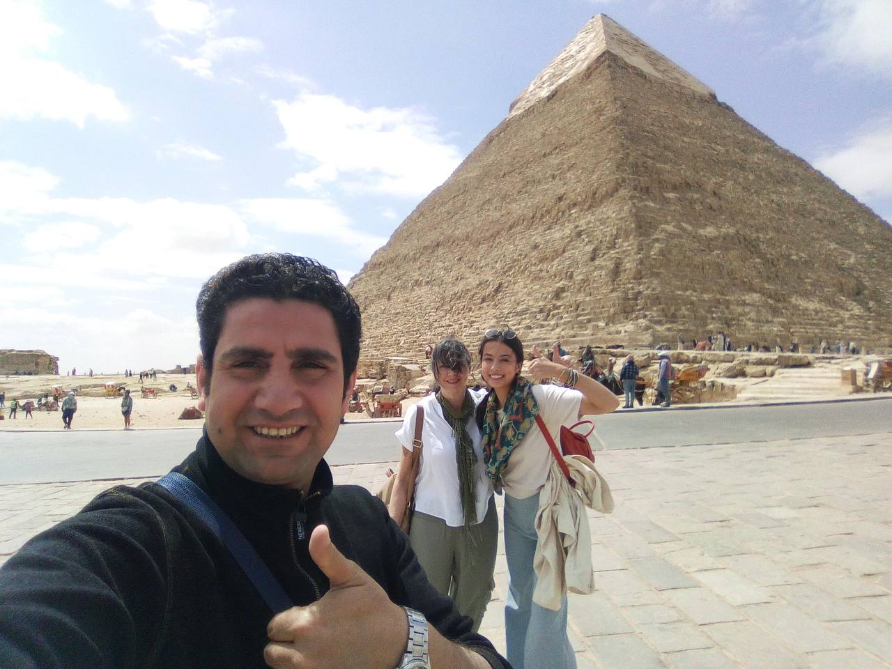 Half Day to Giza Pyramids & Sphinx with Camel Ride